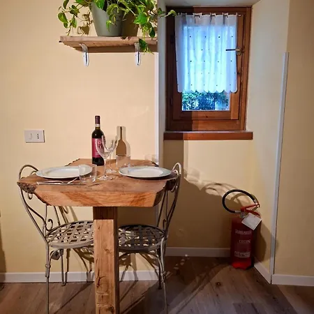 Casa Del Borgo * Bellano