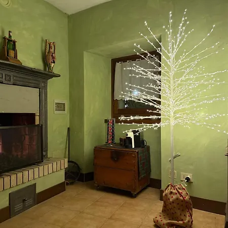 Appartamento Casa Del Borgo: Immerso Nel A/c Bellano