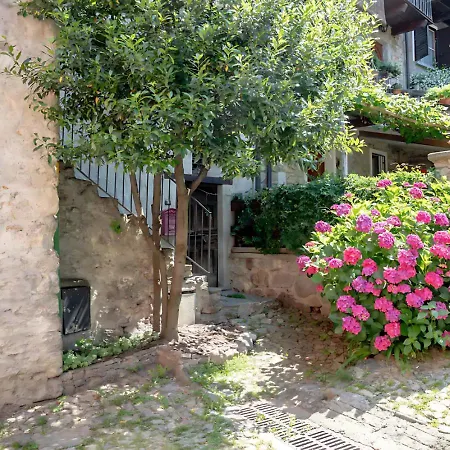 Casa Del Borgo: Immerso Nel A/c Appartamento *